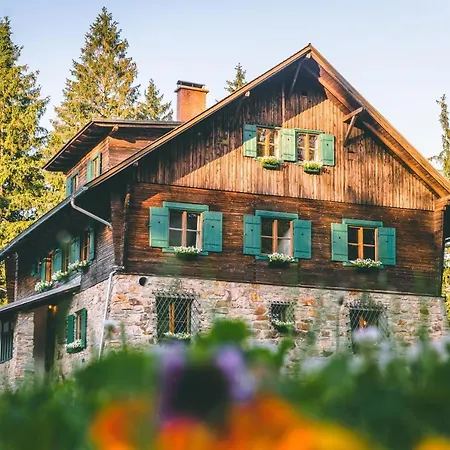 Bed & Breakfast Posestvo Sumik